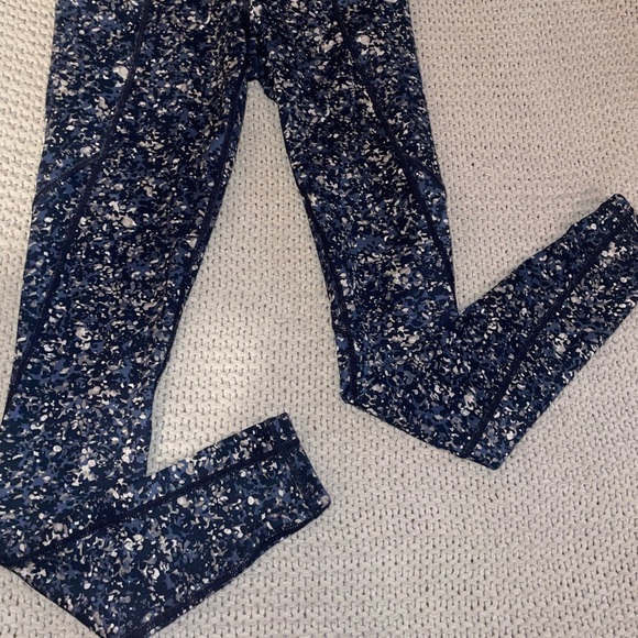 Athleta XXS Blue Patterned Leggings - Picture 3 of 9